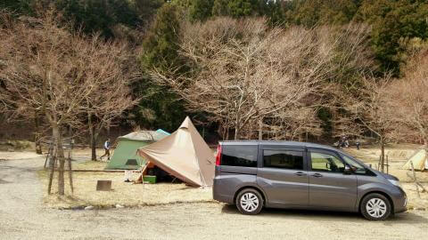 キャンプ場　温泉