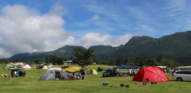 キャンプ場　温泉