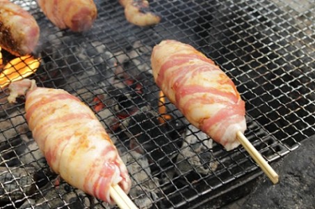 キャンプ飯‗肉‗レシピ‗肉巻きおにぎり