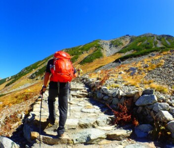 登山