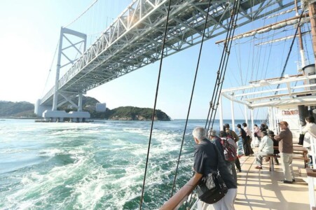 兵庫　コテージ　淡路島のおすすめ観光スポット　うずしおクルーズ