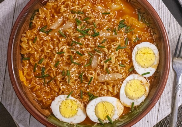 辛ラーメンアレンジ